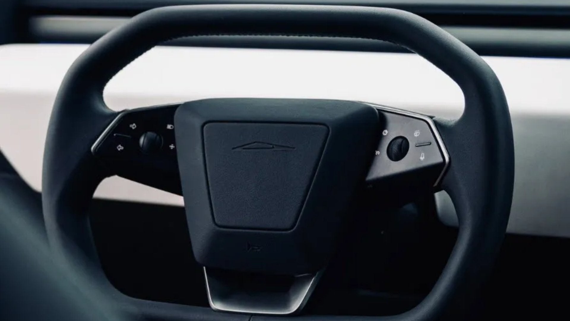 Tesla brings futuristic horn sound for all Cybertruck owners