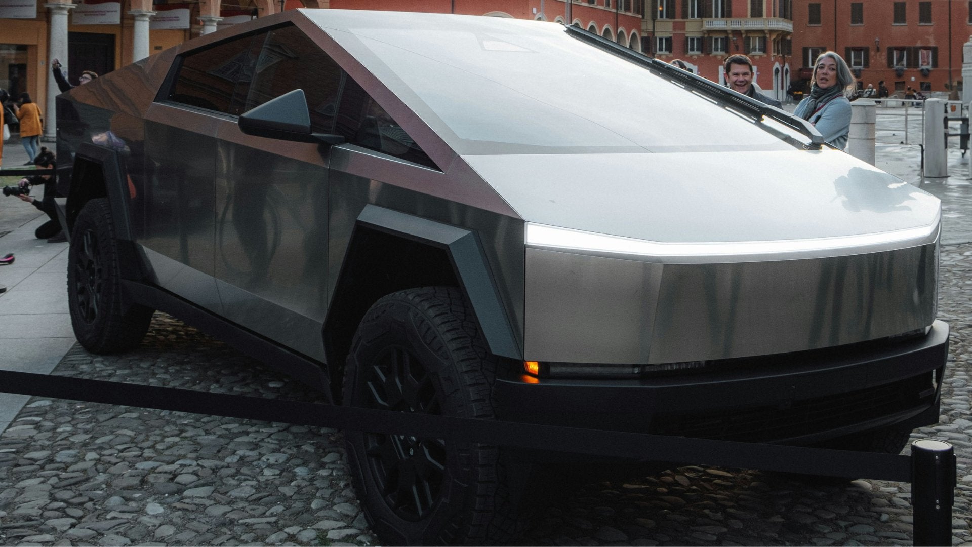 Tesla Cybertruck: registration possible in Europe? – Shop4Tesla