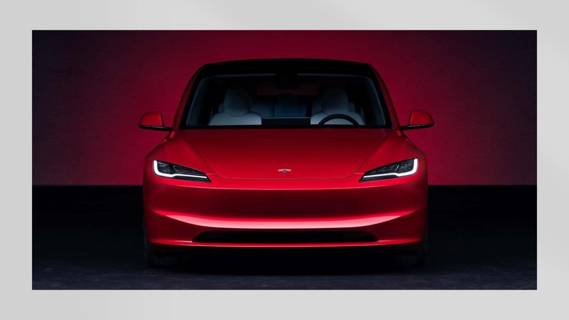 Mehr zum Update für Tesla Model 3: Foto von neuer Mittelkonsole >