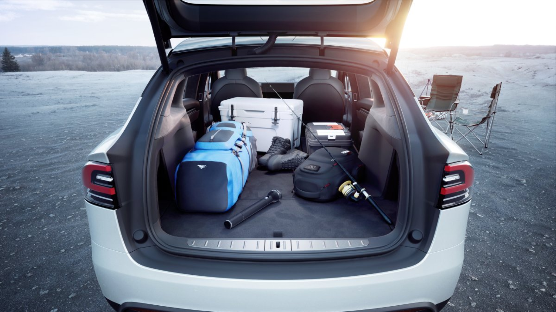 does tesla model y have cigarette outlet 12 Volt For 3 Trunk Robust 12V Power Outlet Assembly