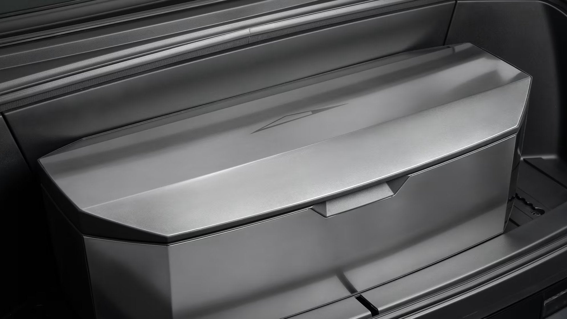 Tesla bringt neue Cybertruck-Kühlbox für den Frunk auf den US-Markt - Shop4Tesla