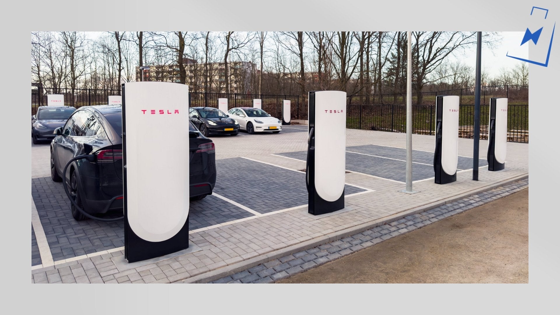 Tesla eröffnet offiziell ersten V4-Supercharger Standort weltweit in den Niederlanden! - Shop4Tesla