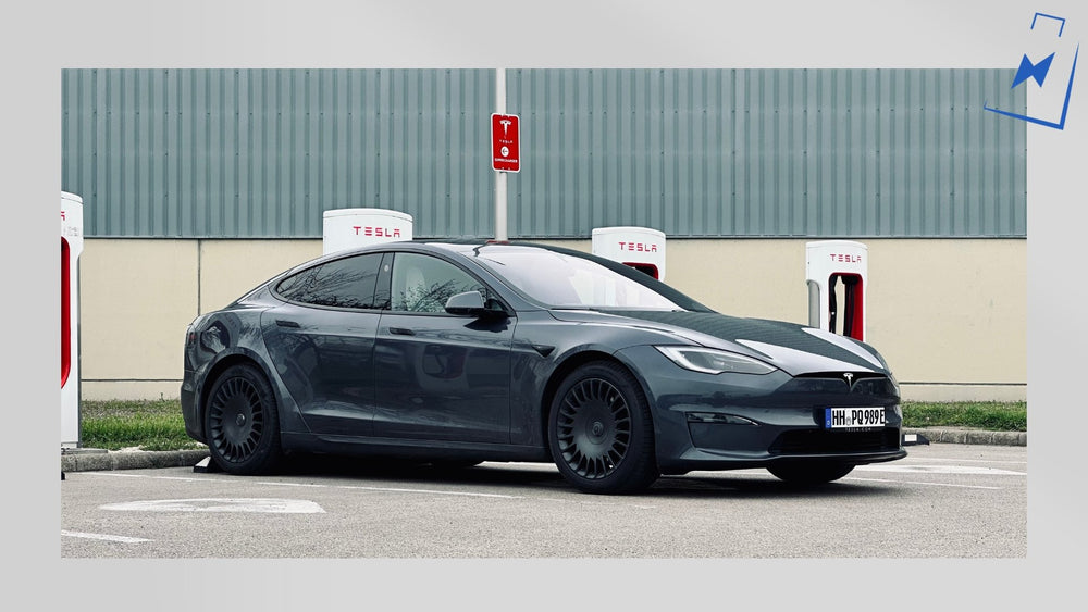 Milník společnosti Tesla: 5000 míst Supercharger po celém světě!