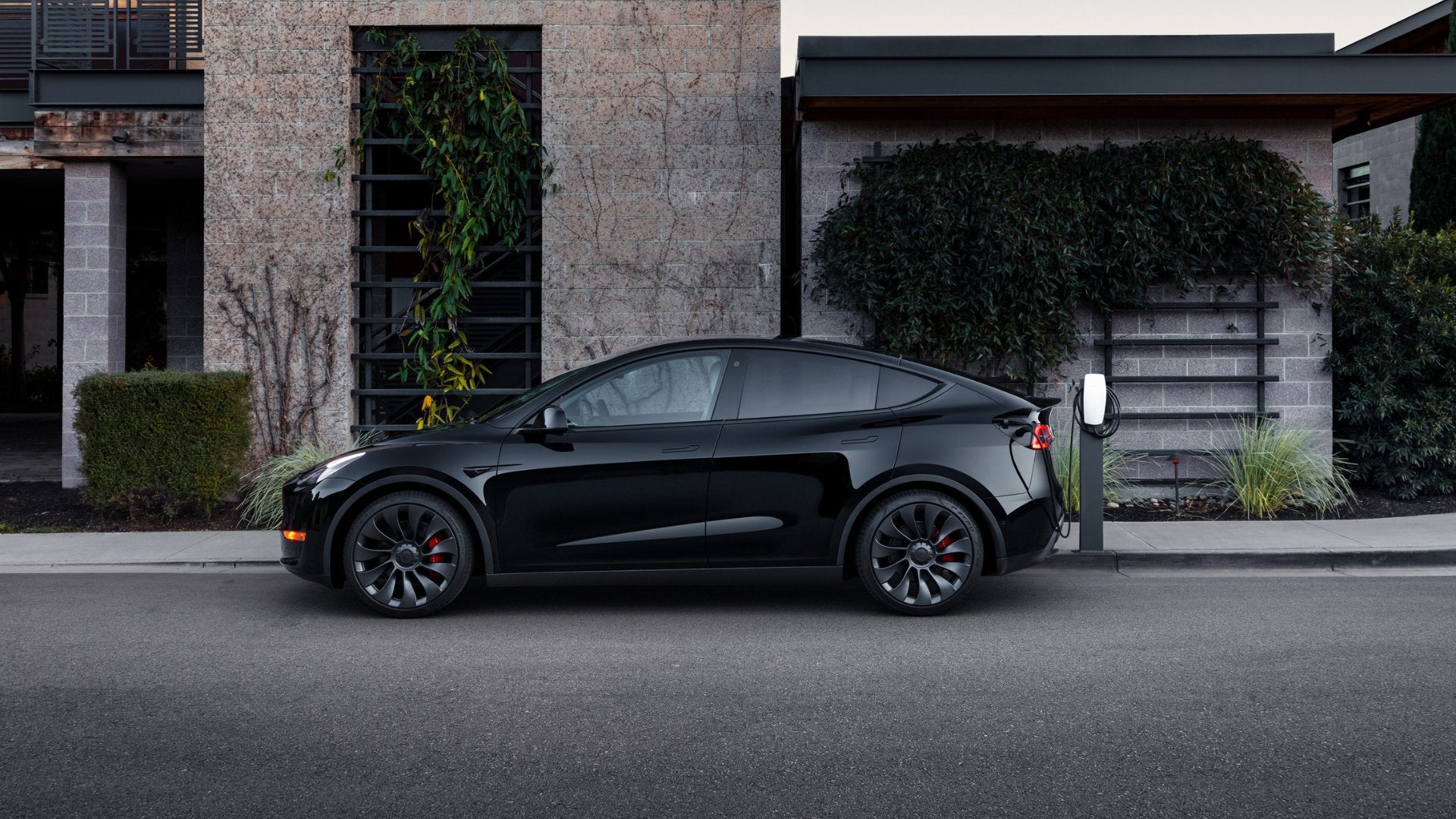 Unschlagbarer Preis für das Tesla Model Y in Belgien! Beginnt der Preiskampf? - Shop4Tesla