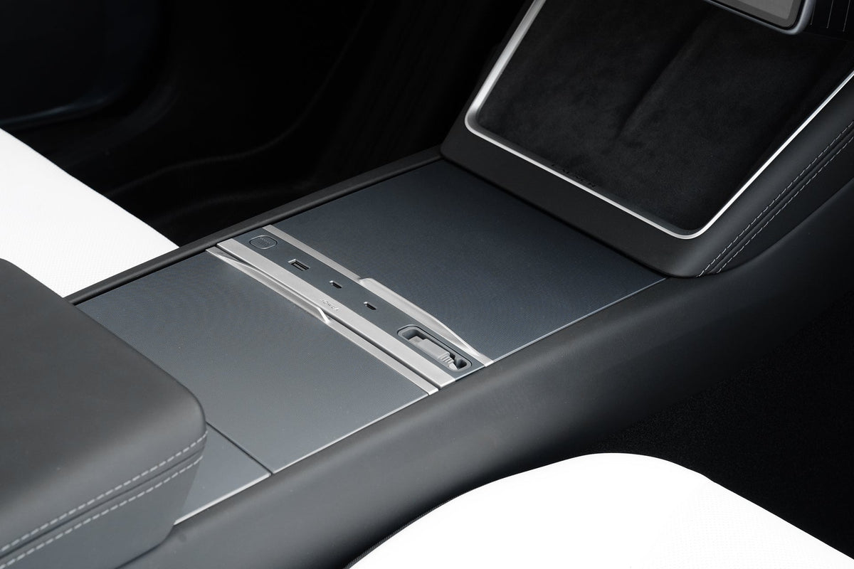 Jowua 130W LED USB-Hub a középkonzolhoz a Tesla Model Y Juniper (2025.03-tól) és a Model 3 Highland (2023.10-től)