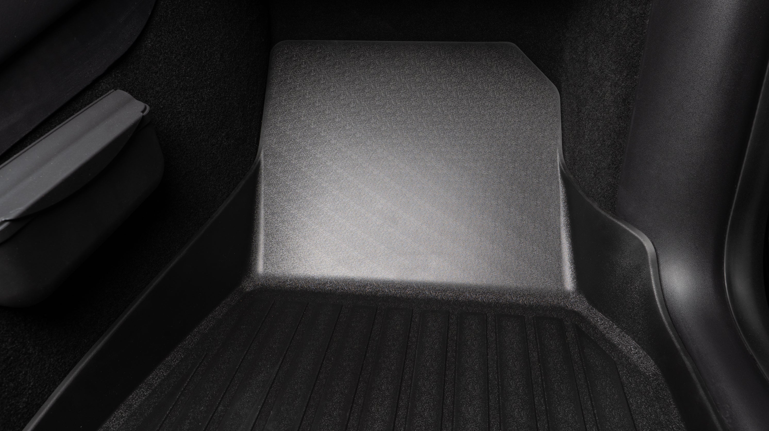 2befair rubber mats front footwell for the Tesla Model Y – Shop4Tesla